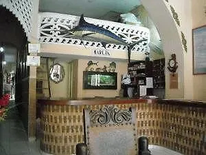 Marlin Hostel *