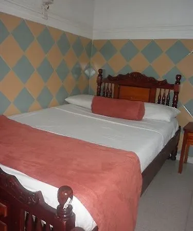 Marlin Hostal