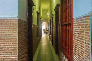 Marlin Hostal *