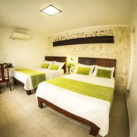 Hostal Marlin *
