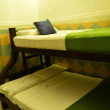 Marlin Hostal *