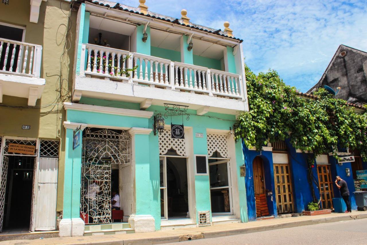 Marlin Hostal *
